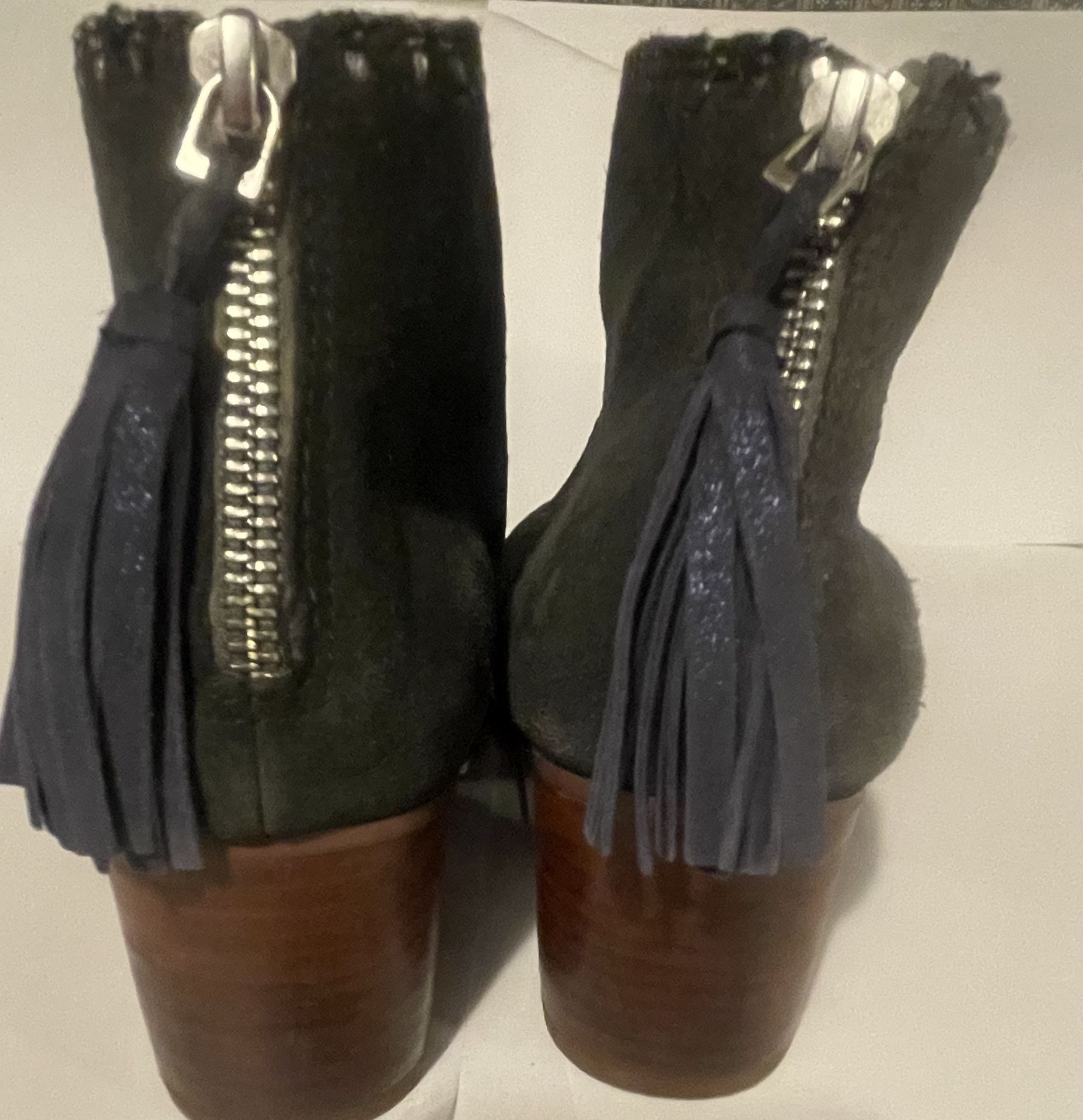 Toms ankle boots