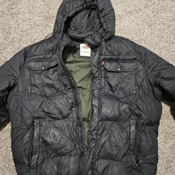 Levi’s Men’s XXL Hooded Puffer Jacket Black Olive Insulated