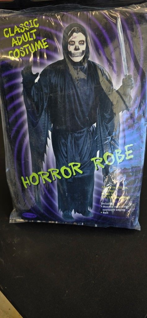 Adult Horror Robe