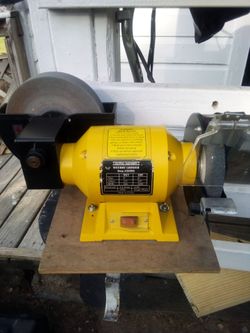 Bench grinder