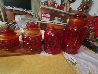 L.E SMITH AMBERINA SET
