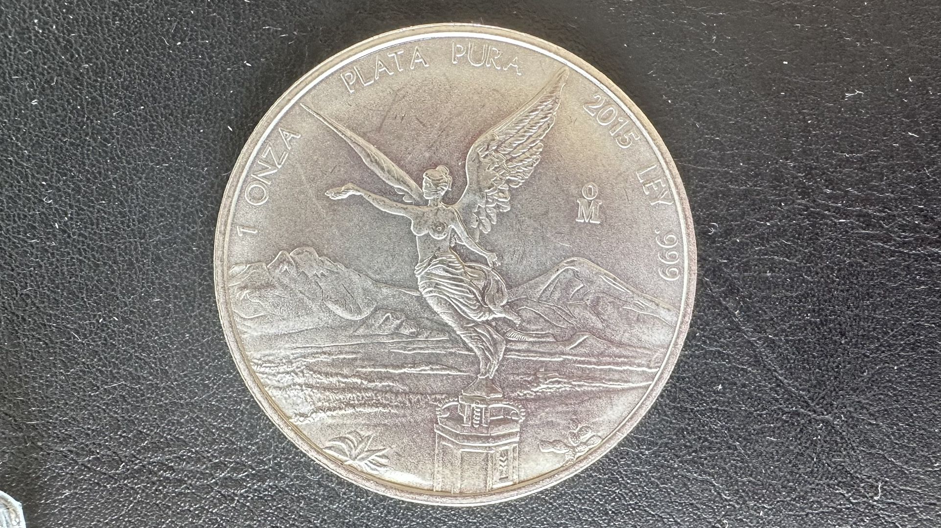 Silver 1oz  99.9 Mexican  La Libertad 