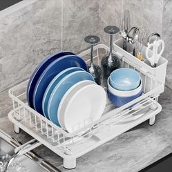 Dish Drying Rack, Space-Saving Dish Rack, Dish Racks for Kitchen Counter, Drying Rack Kitchen with Removable Utensil Holder, and Automatic Drainage Dr