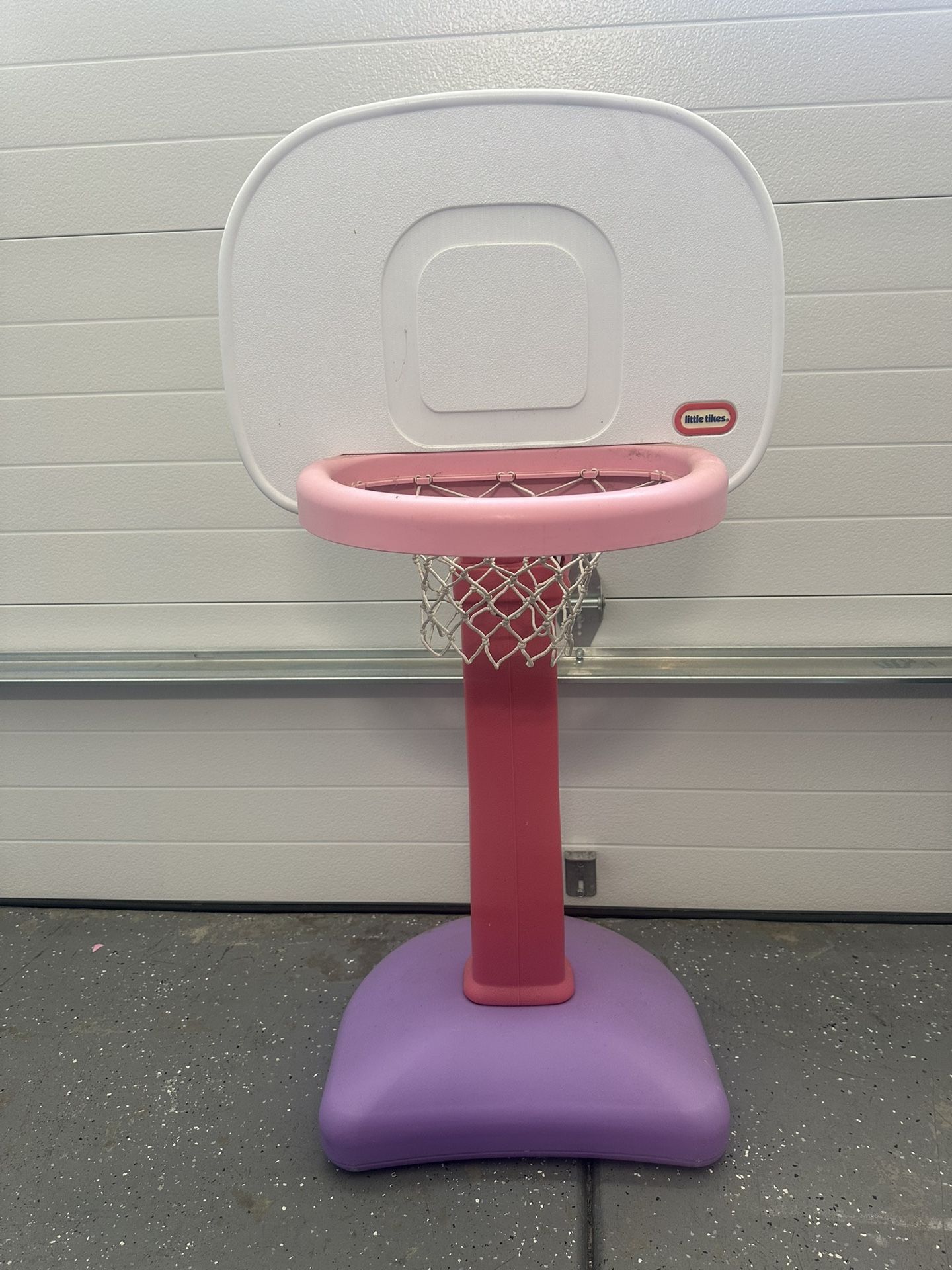 Adjustable Basketball Hoop
