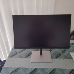 HP E24 G5 Monitor With Extra USBs LiftsUp And Down And Left To Right And Tilts Also
