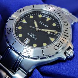 Gucci 90s Vintage Diver Men’s Classic Watch Swiss Made
