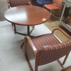 WOODEN TABLE WITH 2 CHAIRS (HOME3)