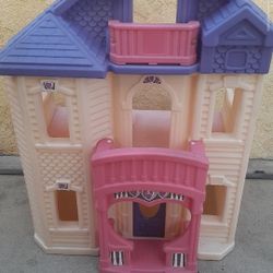 STEP 2  VINTAGE DOLL HOUSE