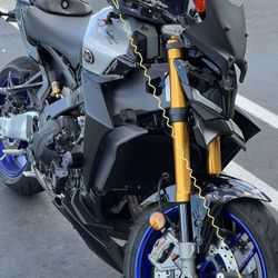 Motorcycle MT-09 2025 