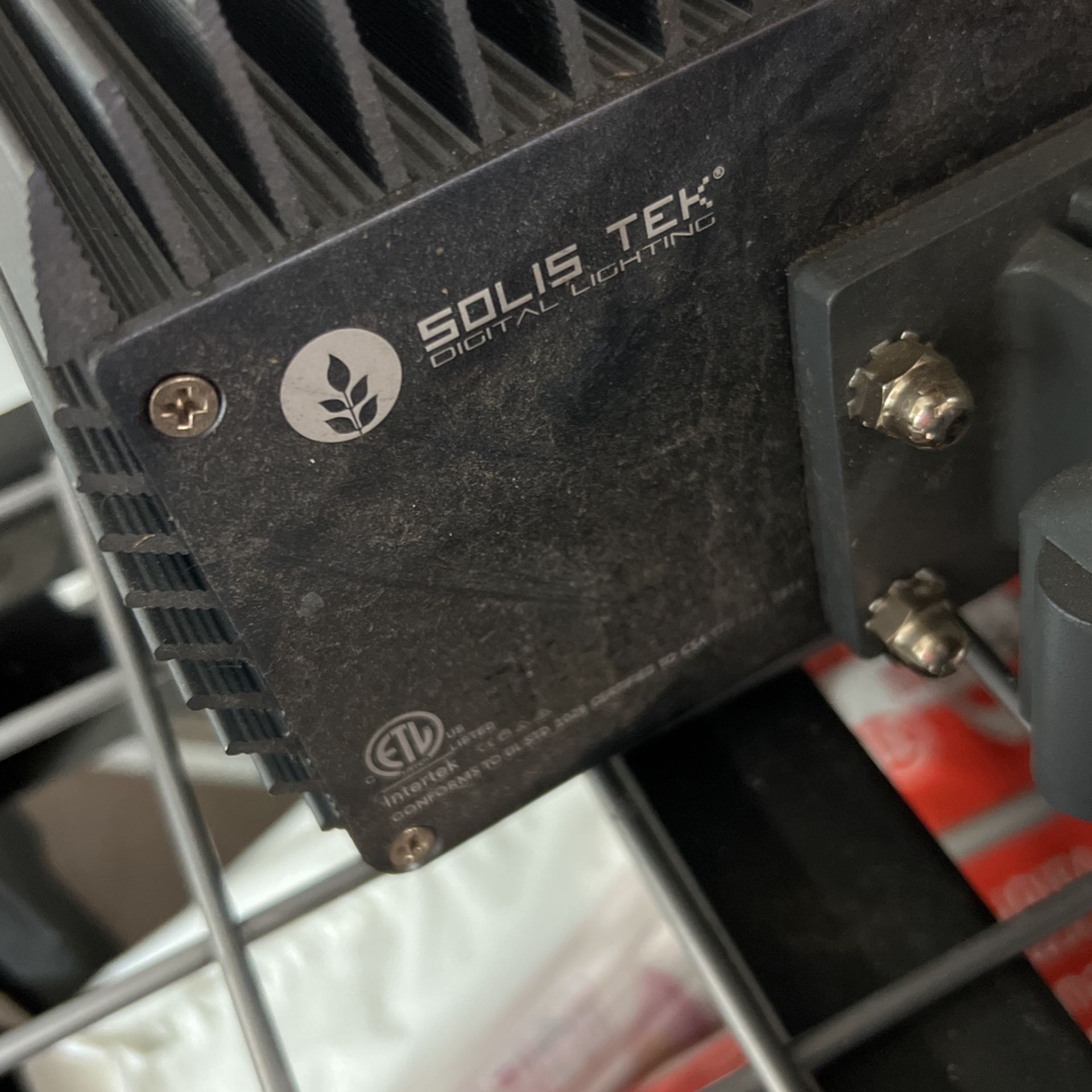 Solis Tek 1000w Grow Light Hps Bulb Included