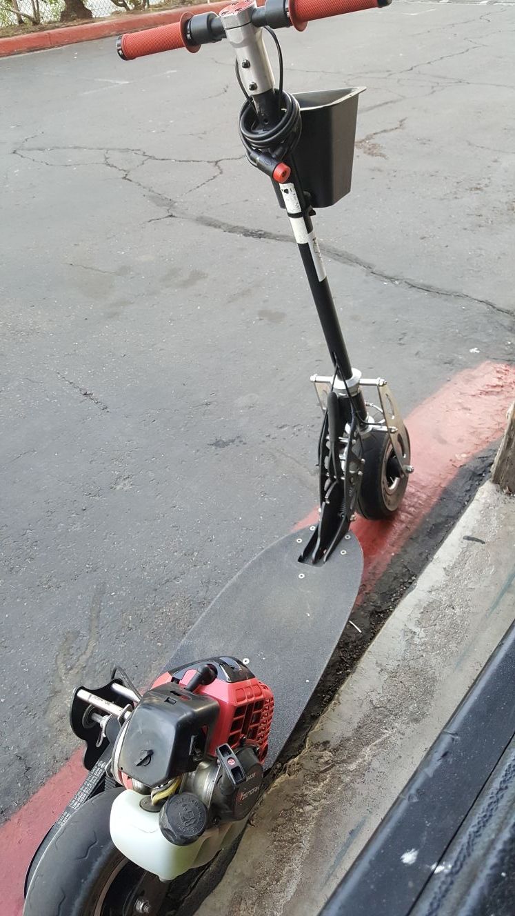 41cc scooter Bladez moby 33 with zenoah G430RC engine