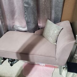 Lounge Chair
