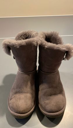 Girls UGG boots size 3