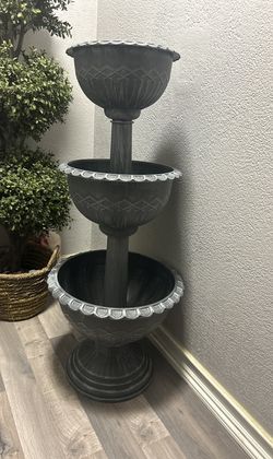 Outdoor Garden Triple Stacked Flower Bowl Urn Tier Planter$50 New