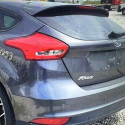 2016 Ford Focus Bumper Tailgate Taillights 
