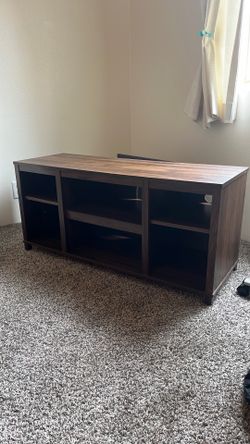 Entertainment stand