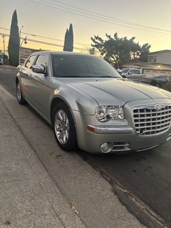 Chrysler 300 v8 hemi