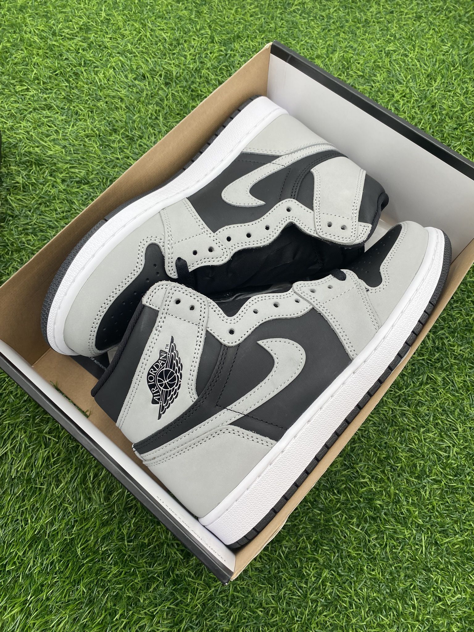 New Jordan 1 “Shadow 2.0” Size 9M and 11.5M