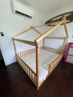 Free kid full bed frame