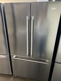 NEW OPEN BOX BEKO COUNTER DEPTH FRENCH STYLE REFRIGERATOR