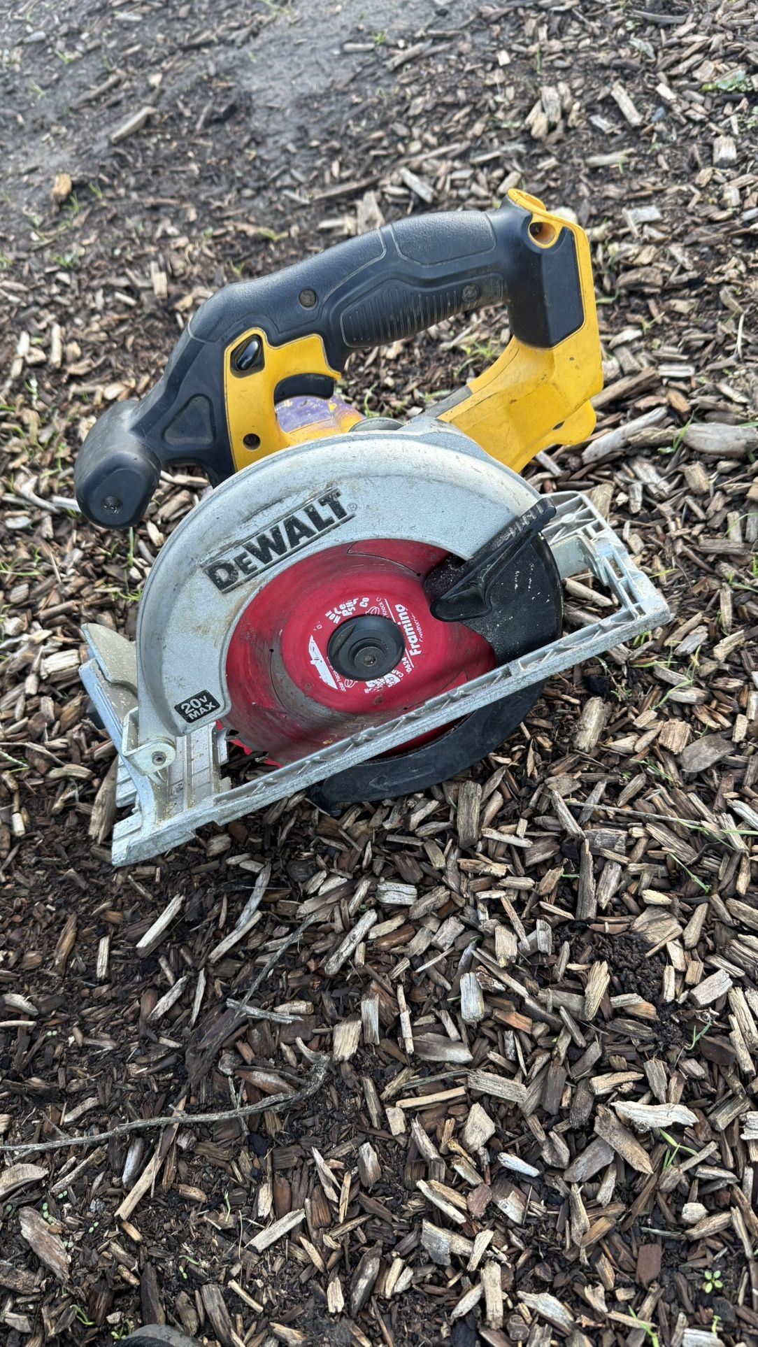 Dewalt Cordless Saw