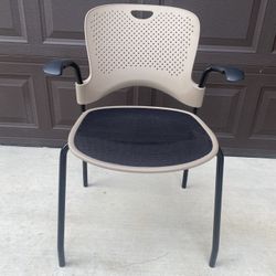 Herman Miller Caper Chair 