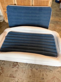 Hiccapop Inflatable Toddler Travel Bed w/ 2 mattresses
