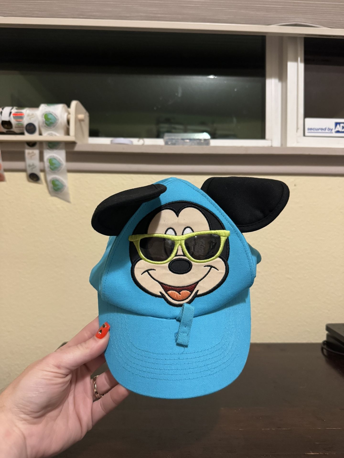 Disneyland Resorts Mickey Mouse Hat With Sunglass Holder - Toddler Adj.  Size