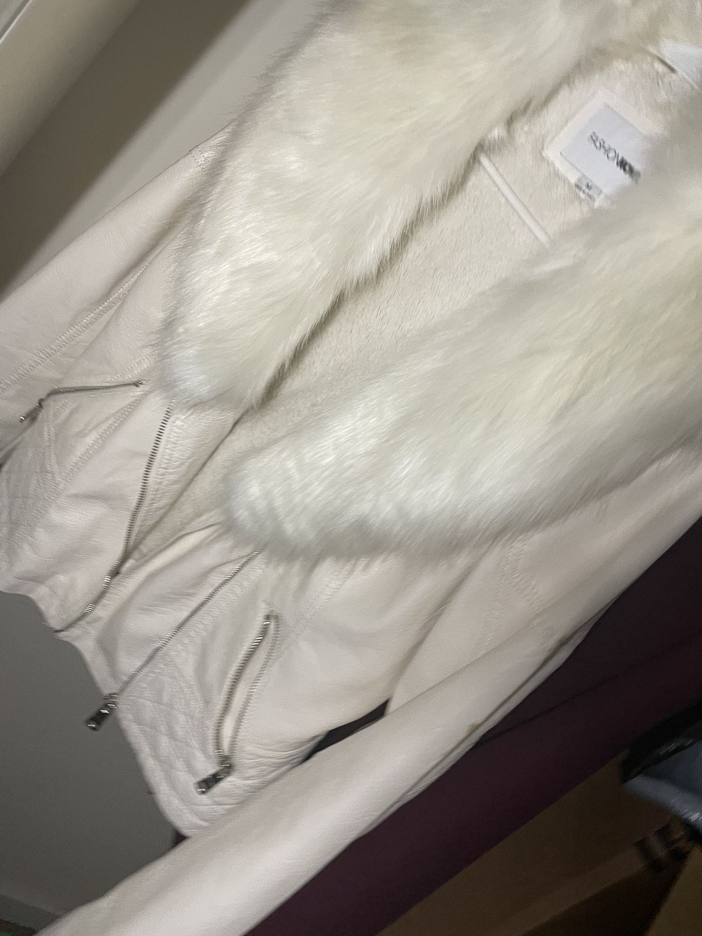 White Leather Jacket With Fur Color