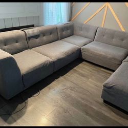 Sectional Sofa 