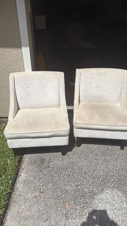 free chairs hardly used need cleaning