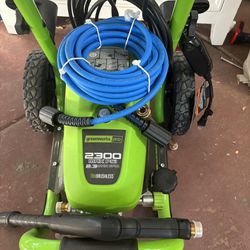 Greenworks Pro 2300 PSI 2.3-Gallons Cold Water Electric Pressure Washer