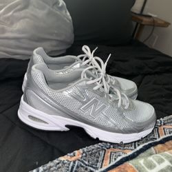 New Balance Grey Mens Size 13