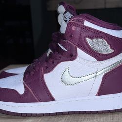 Jordan 1 Retro High OG Bordeaux (GS) In Youth Size 4 No Box