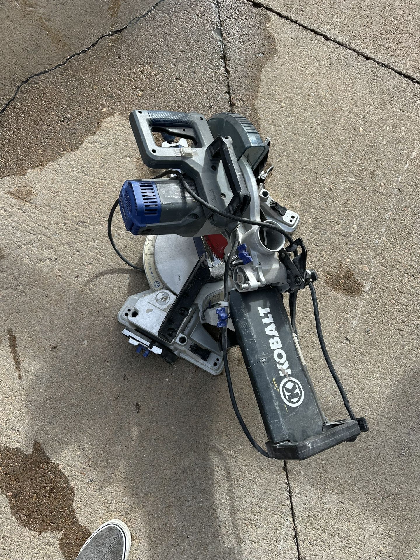 KOBALT 10’’ sliding miter saw