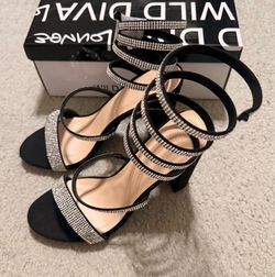 $15 - Women’s Heels Size 7.5