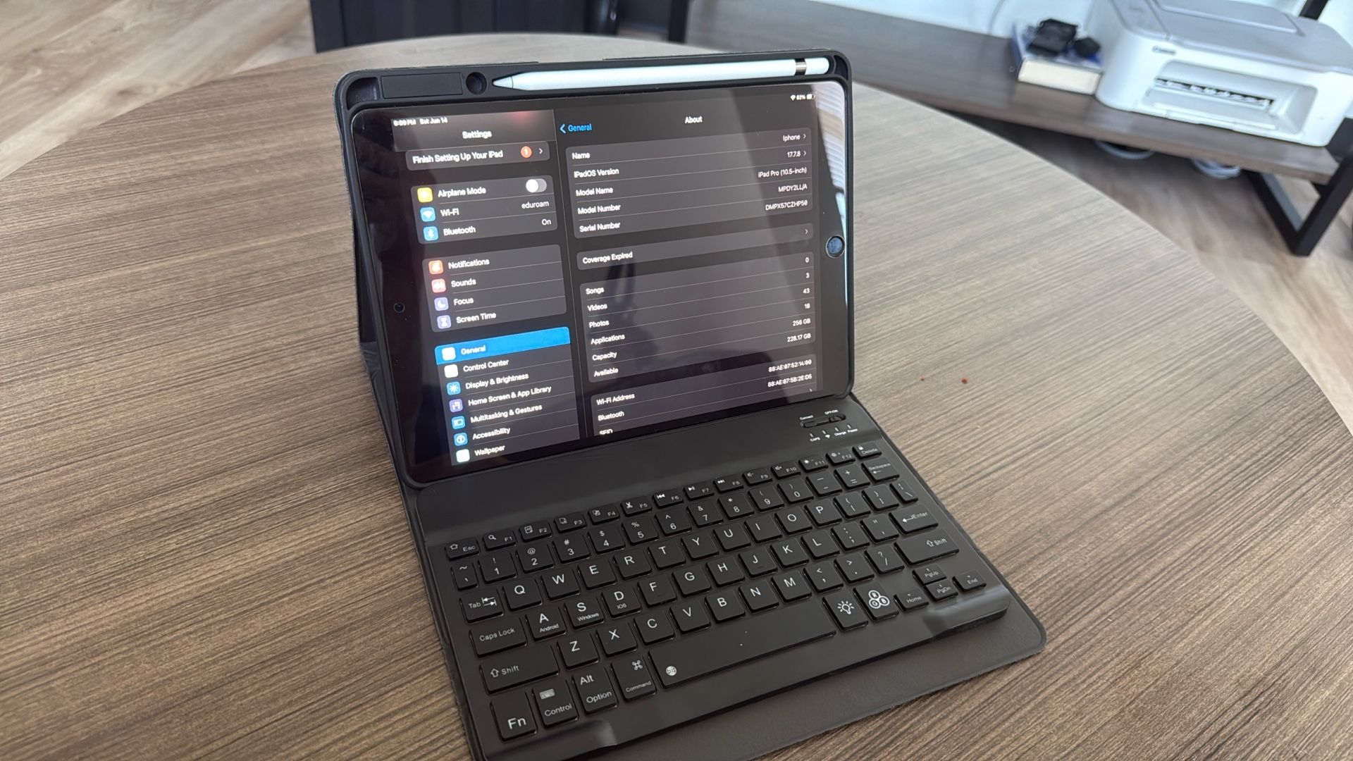 IPAD PRO (10.5 Inch/ 256 GB) 