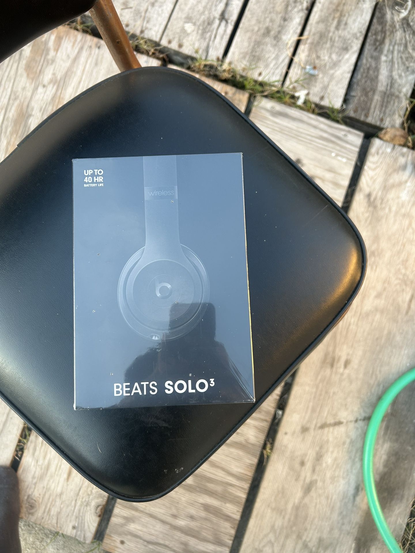 Beats Solo 3 Wireless (brand New)