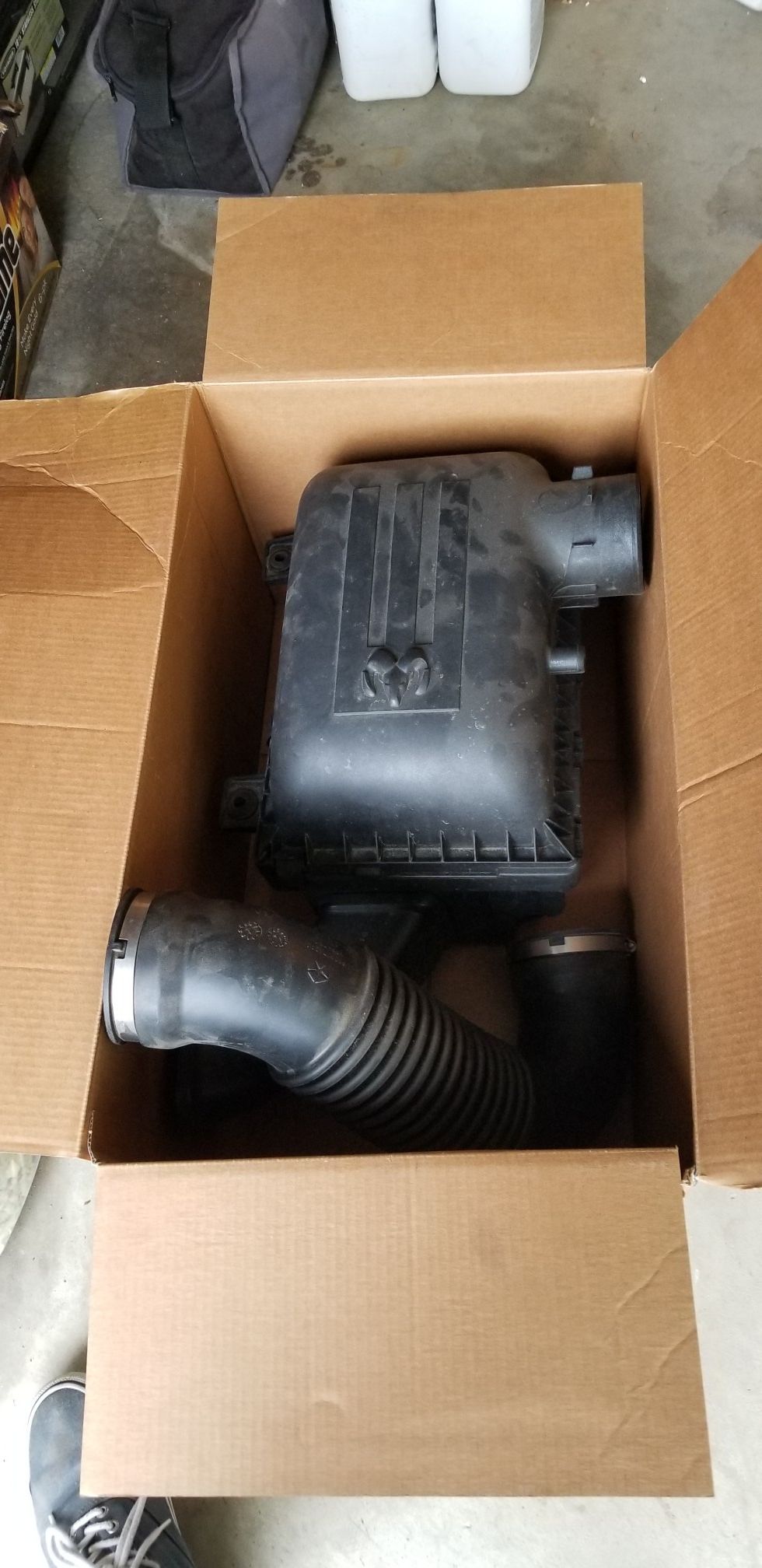 OEM Air Filter for Ram 1500 20015