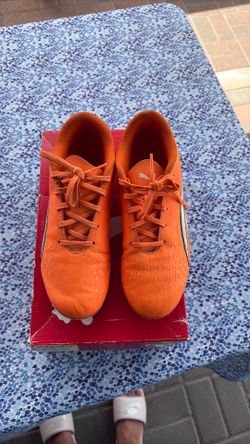 PUMA ULTRA PLAY FG/AG jr 5 size youth