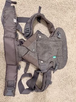 Infantino 4 in 1 convertible carrier