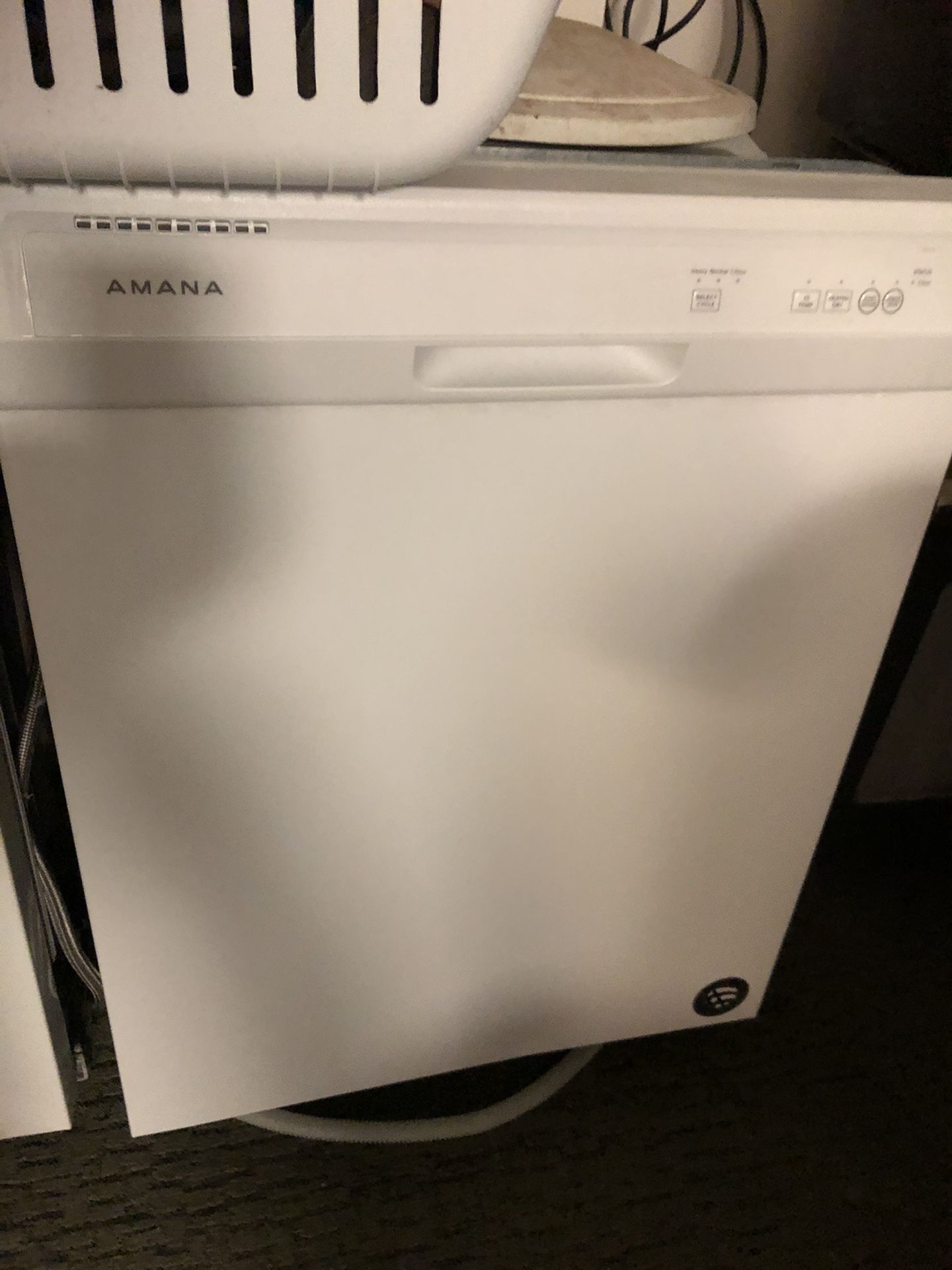 Amana dishwasher