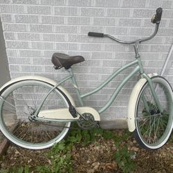 Retro, Mint, Huffy Cruiser Bike With 🔔 