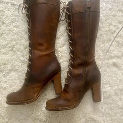 Brand new authentic Frye boots 
