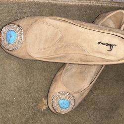 Ballerina flats women’s size 8 unworn suede with faux turquoise 
