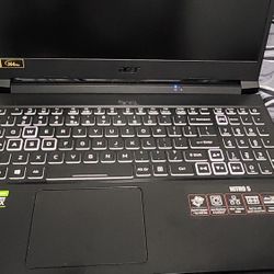 Gaming Laptop Acer Nitro 5