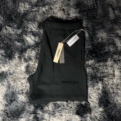 Essentials Fear of God short