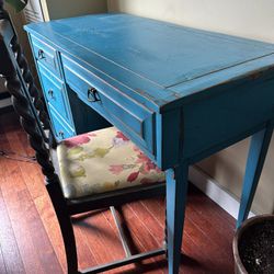 Vintage Desk & Floral Chair 