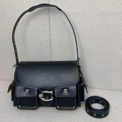 Coach Cargo Turn-lock Tabby Black 