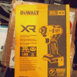DeWalt 20v XR Drill